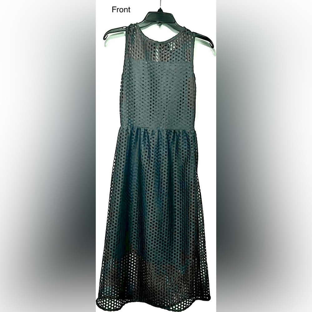 H&M Contemporary Emerald Green Mesh Dress, Sleeveless, midi, Size 2 Great cond.